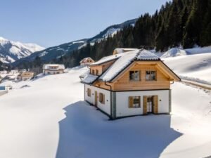 Chalet Riesneralm Liene - 8-9 personen - lastminute wintersport aanbiedingen