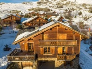 Chalet De l'Altiport Diane met sauna - 14 personen - lastminute wintersport aanbiedingen