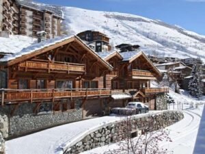 Chalet Le Lys met privé-zwembad - 14 personen - lastminute wintersport aanbiedingen