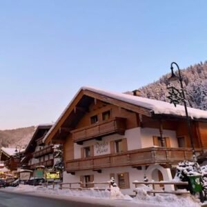 Chalet Dorferhaus inclusief catering - 12-14 personen - lastminute wintersport aanbiedingen