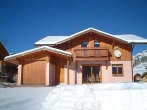 Chalet Lacuzon Snow Valley - 14 personen - lastminute wintersport aanbiedingen