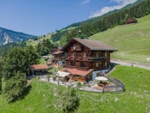 Chalet Poschen - 10 personen - lastminute wintersport aanbiedingen