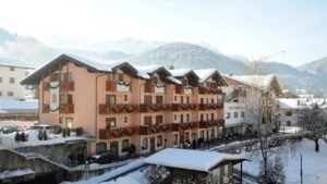 Family Hotel La Perla - lastminute wintersport aanbiedingen