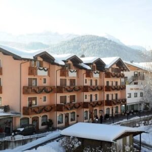Family Hotel La Perla - lastminute wintersport aanbiedingen
