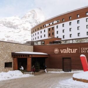 Valtur Cervinia Cristallo Ski Resort - lastminute wintersport aanbiedingen