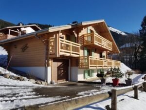 Chalet Casimir - 10 personen - lastminute wintersport aanbiedingen
