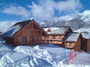 Chalet Le Village Gaulois chalet - 6-8 personen - lastminute wintersport aanbiedingen