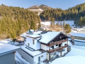 Chalet Grieswirt - 38-40 personen - lastminute wintersport aanbiedingen