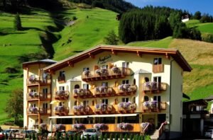 Macher&apos;s Landhotel - lastminute wintersport aanbiedingen