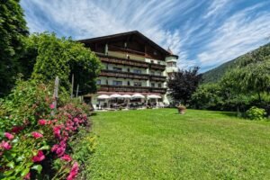 Posthaus Stubai & Smart - lastminute wintersport aanbiedingen