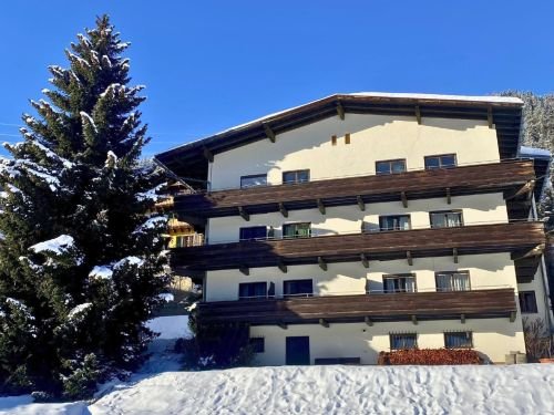 Chalet Zoller inclusief catering - 16-18 personen - lastminute wintersport aanbiedingen