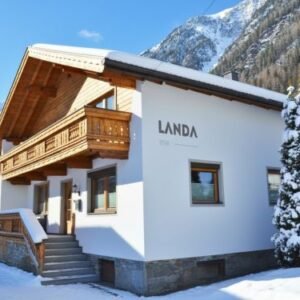 Chalet Landa inclusief catering - 10 personen - lastminute wintersport aanbiedingen