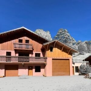 Chalet Lacuzon Snow Star - 15 personen - lastminute wintersport aanbiedingen