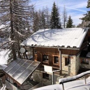 Chalet Anna inclusief catering en whirlpool - 17 personen - lastminute wintersport aanbiedingen