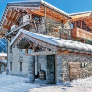 Chalet Père Marie met buiten-whirlpool en sauna - 24 personen - lastminute wintersport aanbiedingen