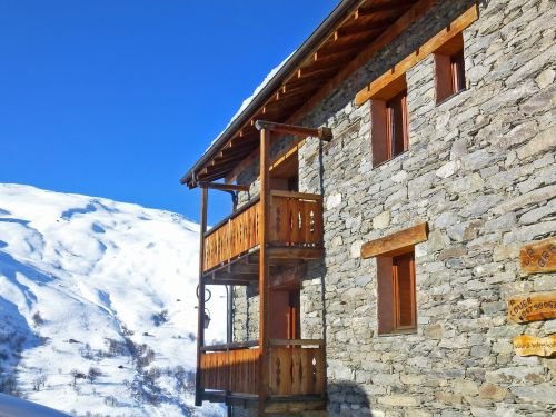 Chalet Lavassaix met sauna - 20-24 personen - lastminute wintersport aanbiedingen