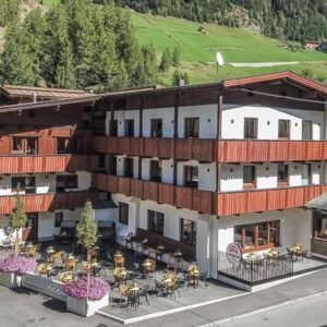 First Mountain Hotel Ötztal - lastminute wintersport aanbiedingen